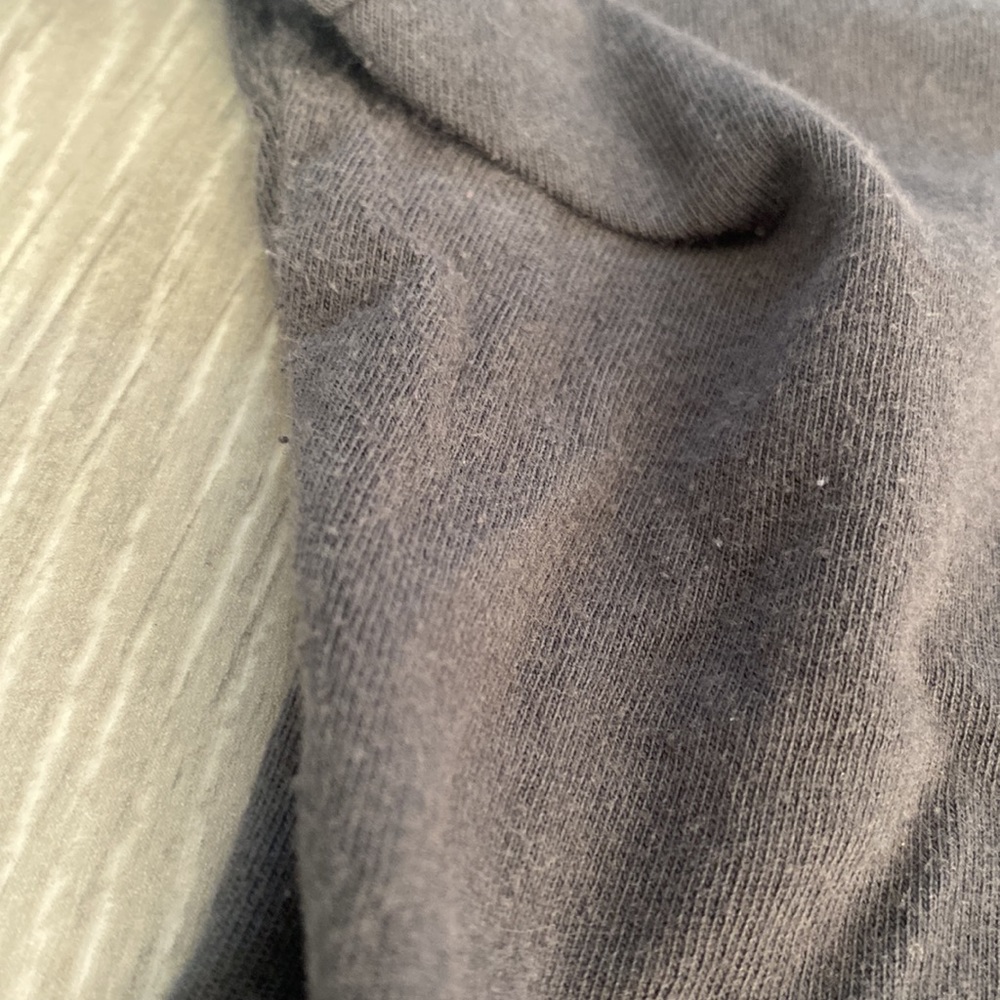 Charges V-neck - Picture 6 of 10